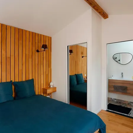 Le Mazet Des Amants, Cabane En Bois Avec Jacuzzi Privatif Avinhão Exterior foto