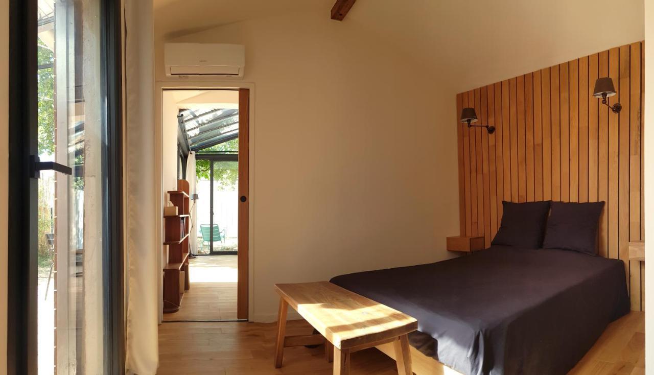Villa Le Mazet Des Amants, En Bois Avec Jacuzzi Privatif *