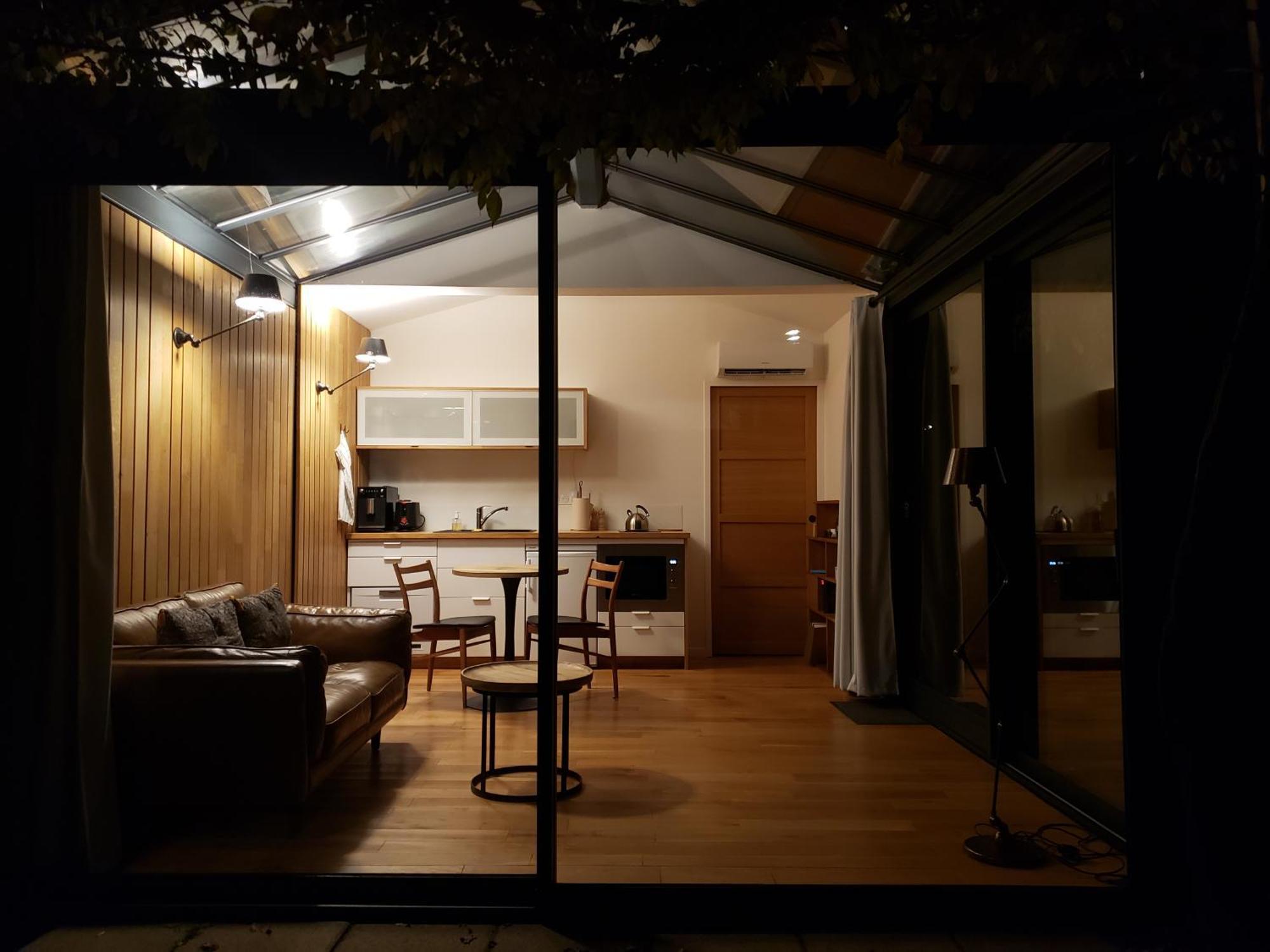 Le Mazet Des Amants, En Bois Avec Jacuzzi Privatif *