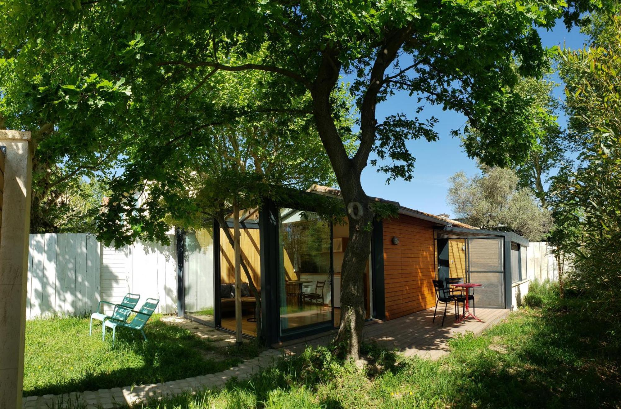 Villa Le Mazet Des Amants, En Bois Avec Jacuzzi Privatif