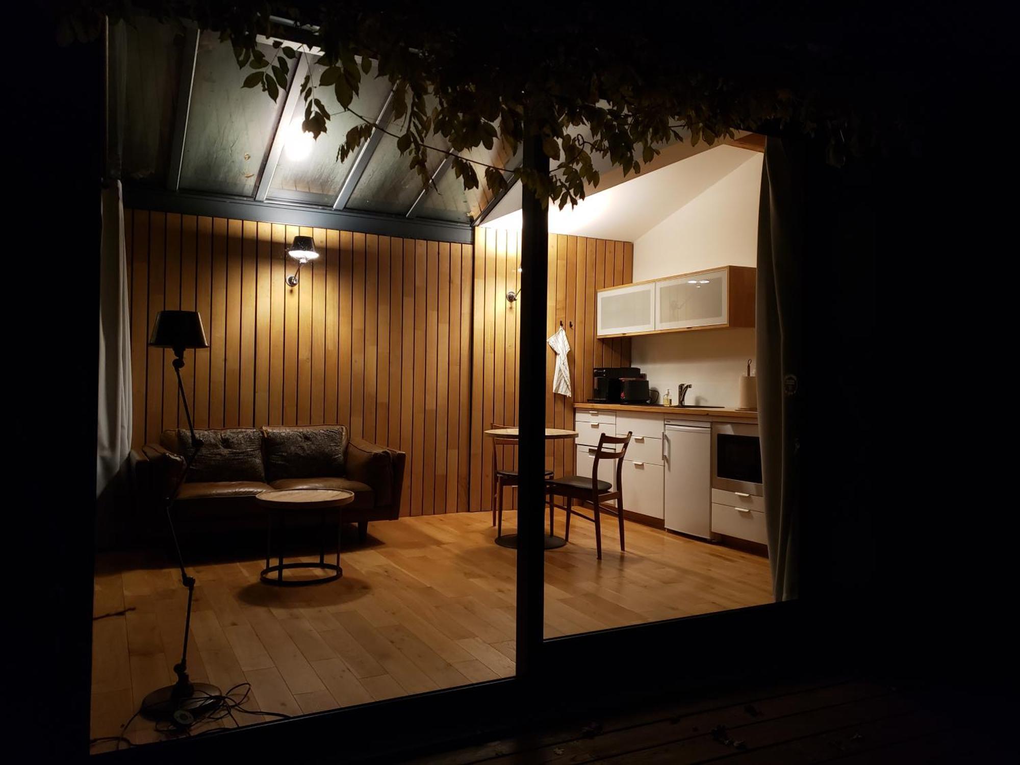 Le Mazet Des Amants, En Bois Avec Jacuzzi Privatif